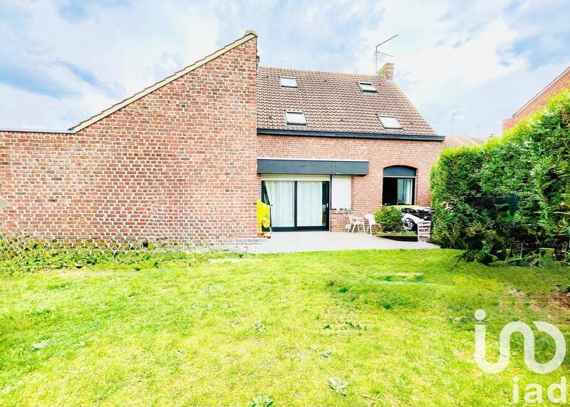 Maison - 80 m² - 4 pièces