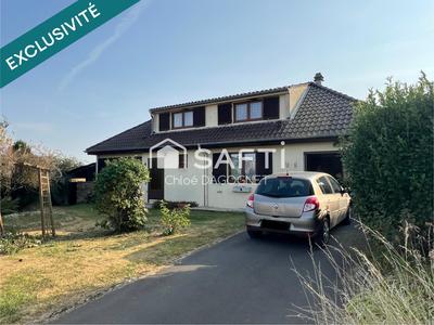 Maison - 124 m² - 9 pièces