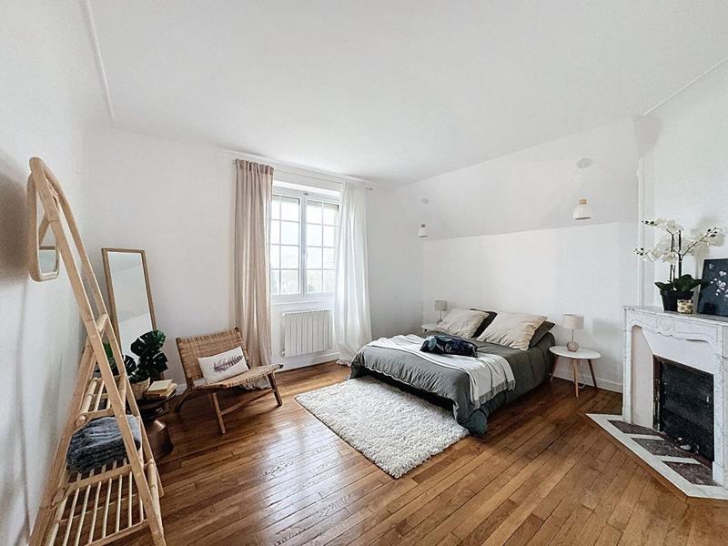 Maison - 144 m² - 6 pièces