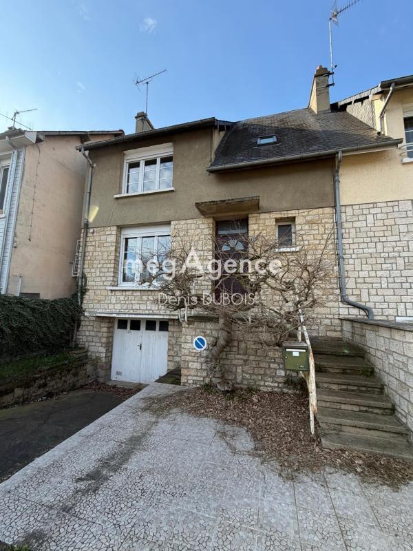 Maison de ville - 94 m² - 5 pièces