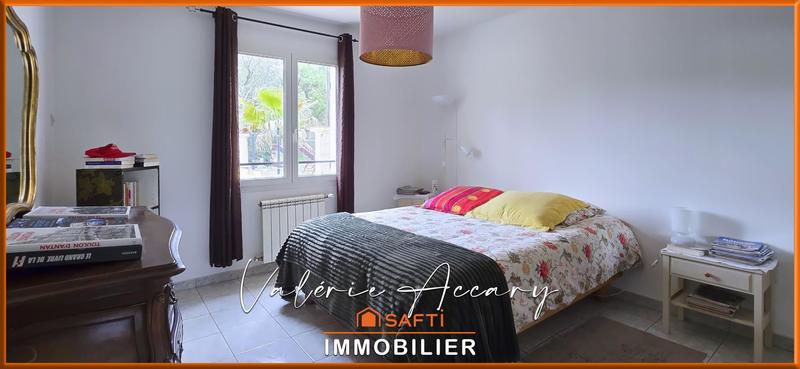 Maison - 202 m² - 8 pièces