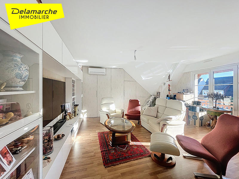 Maison - 260 m² - 9 pièces