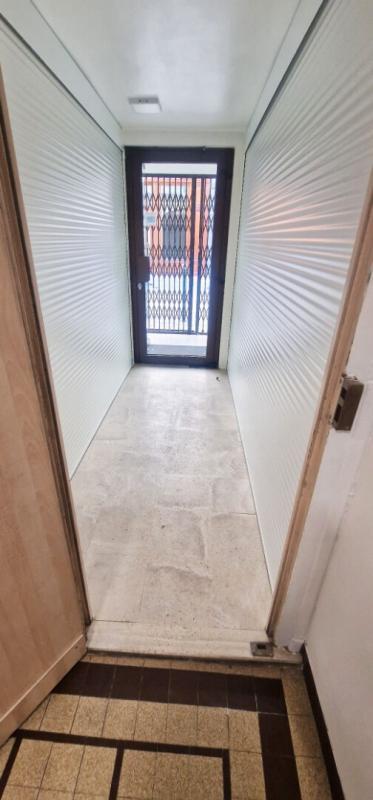 Immeuble - 94 m² - 4 pièces