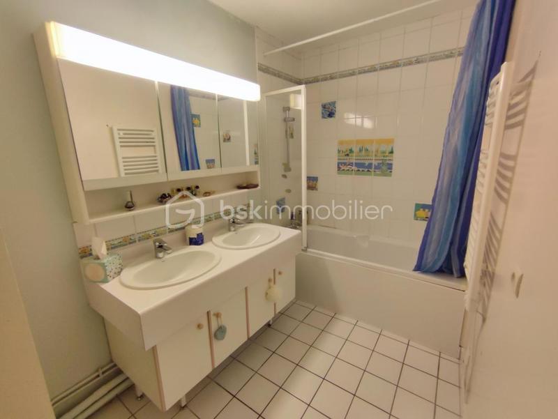 Appartement - 89 m² - 4 pièces