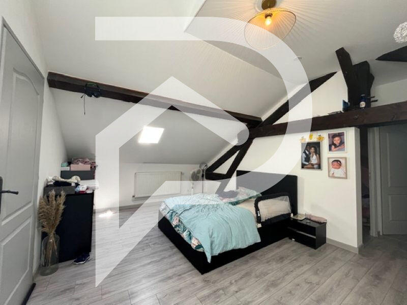 Appartement - 85 m² - 4 pièces