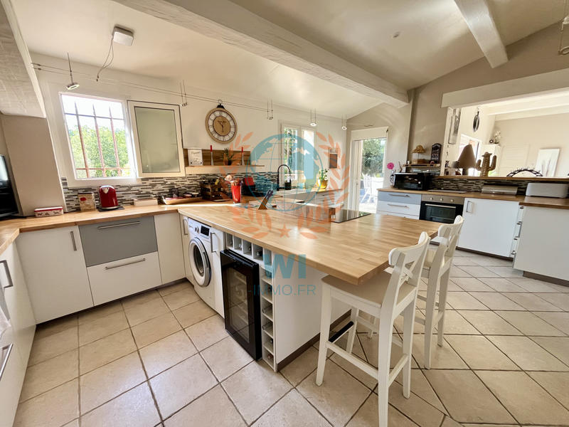 Maison - 140 m² - 4 pièces