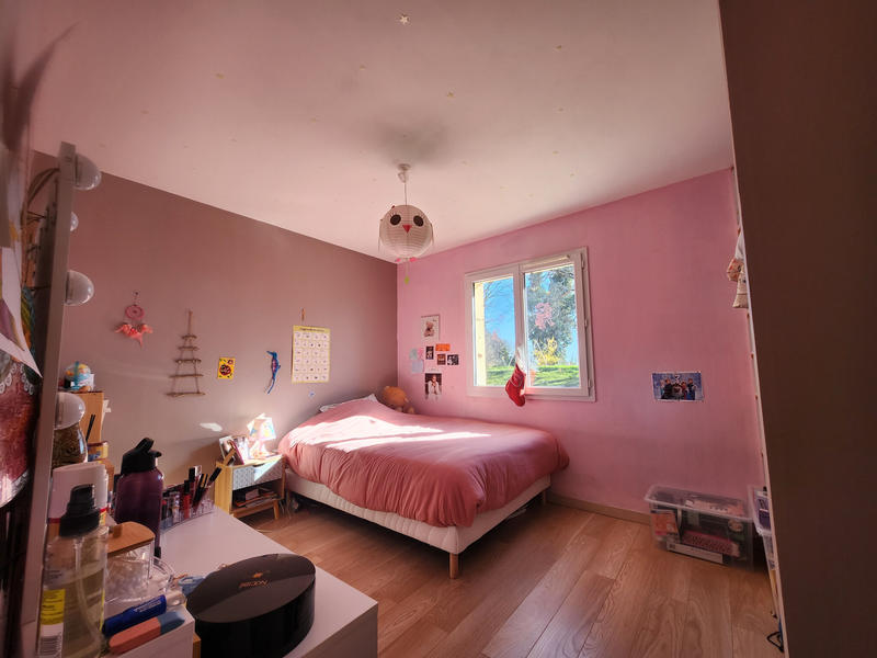 Maison - 95 m² - 5 pièces