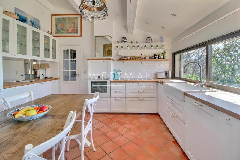 Villa - 130 m² - 4 pièces