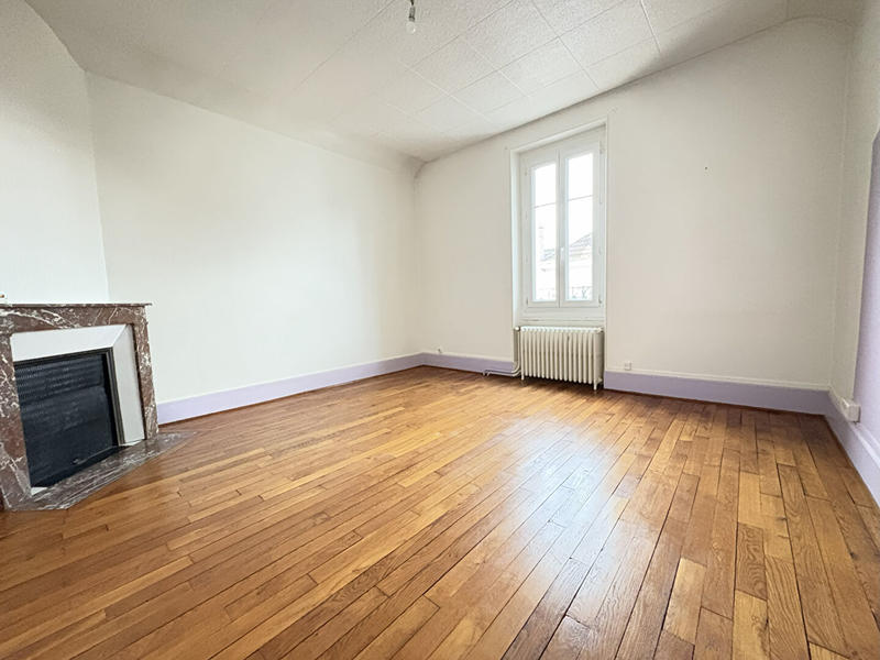 Maison - 88 m² - 4 pièces