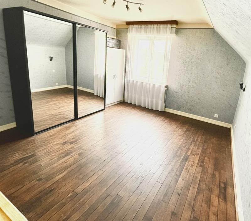 Maison - 129 m² - 6 pièces