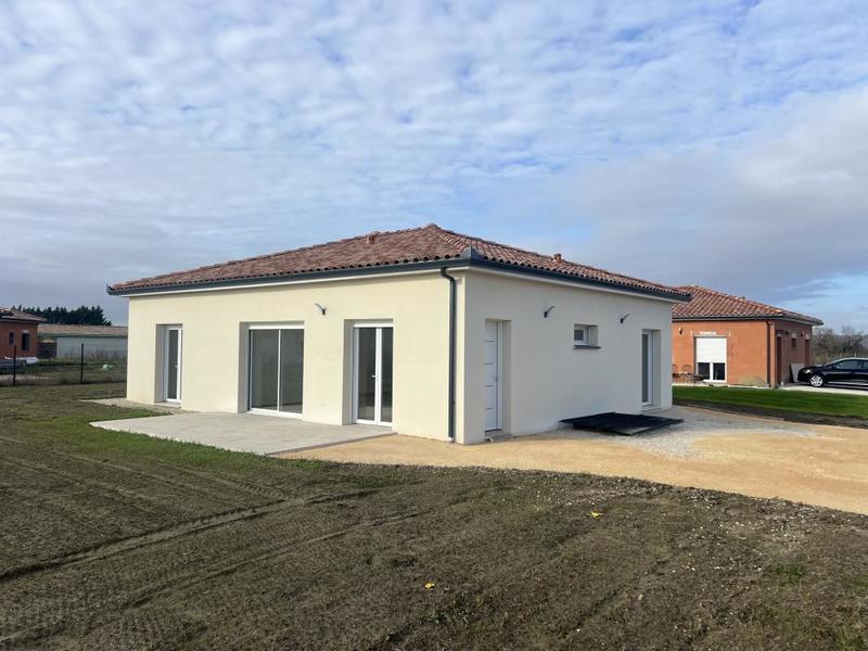 Propriété - 107 m² - 4 pièces