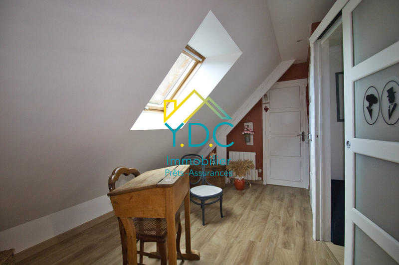 Maison - 162 m² - 8 pièces