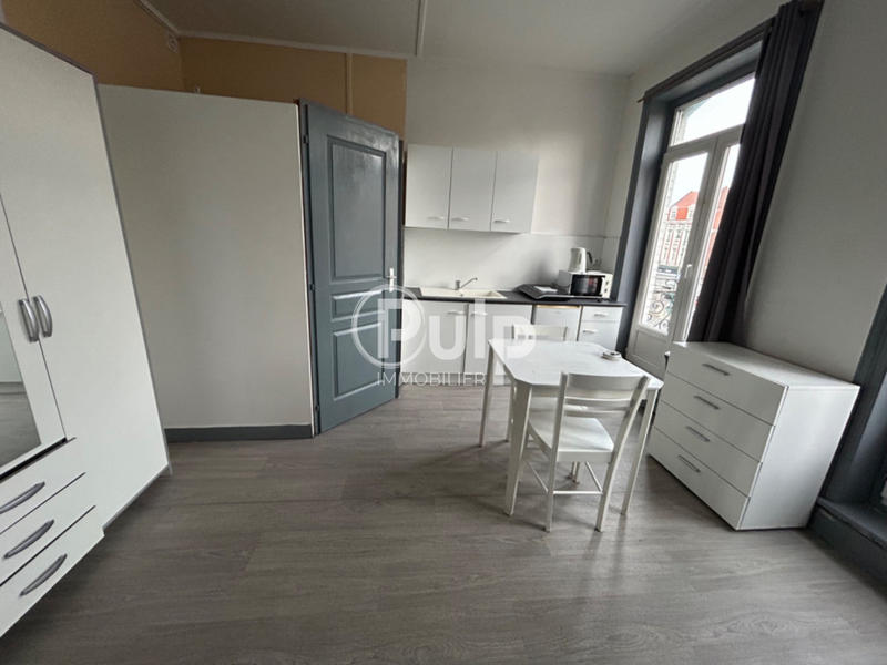 Immeuble - 106 m² - 8 pièces