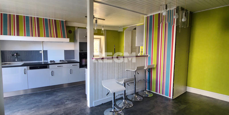 Maison - 158 m² - 7 pièces