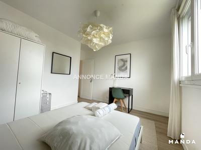 Chambre - 10 m² - 4 pièces