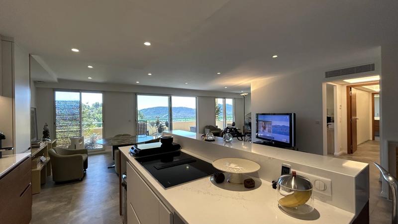 Appartement - 145 m² - 4 pièces