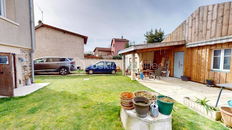 Maison - 122 m² - 6 pièces