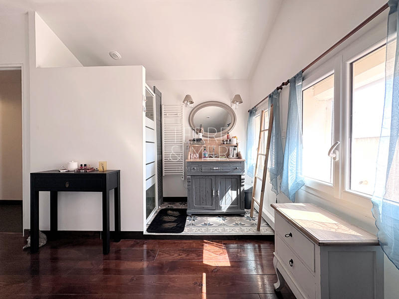 Maison - 103 m² - 4 pièces