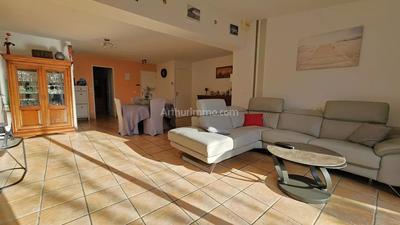 Maison - 92 m² - 5 pièces