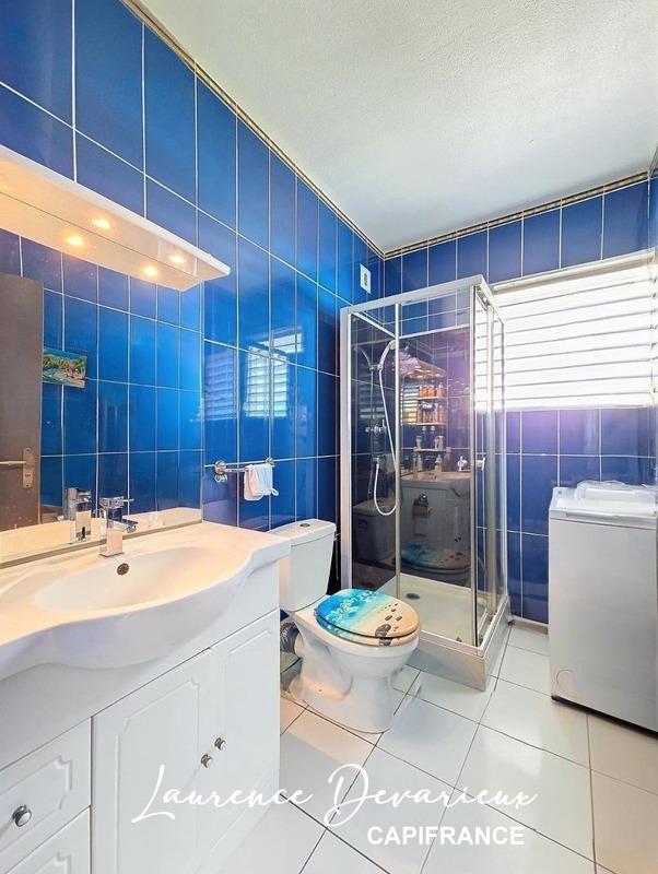 Studio - 30 m² - 1 pièce