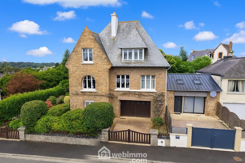 Maison - 128 m² - 6 pièces