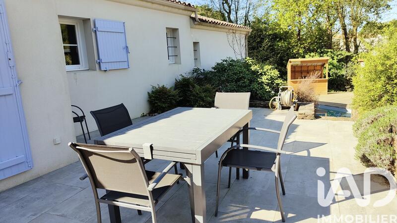 Maison - 108 m² - 4 pièces