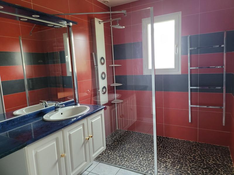 Maison - 124 m² - 7 pièces