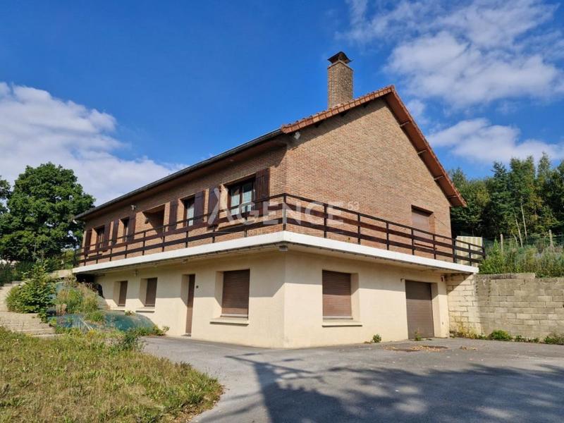 Maison - 230 m² - 6 pièces