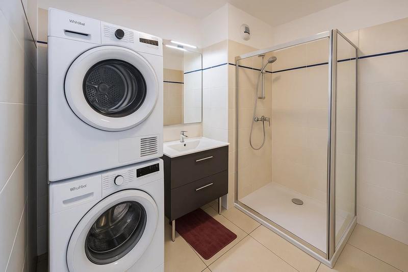 Appartement - 84 m² - 4 pièces