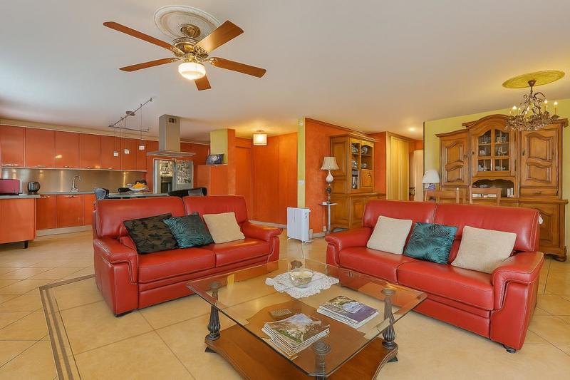 Appartement - 88 m² - 3 pièces