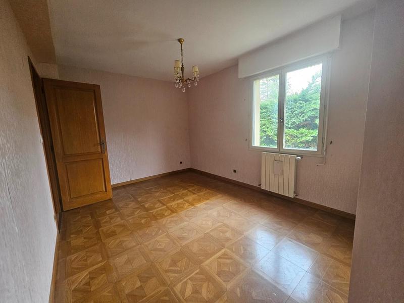 Maison - 157 m² - 7 pièces