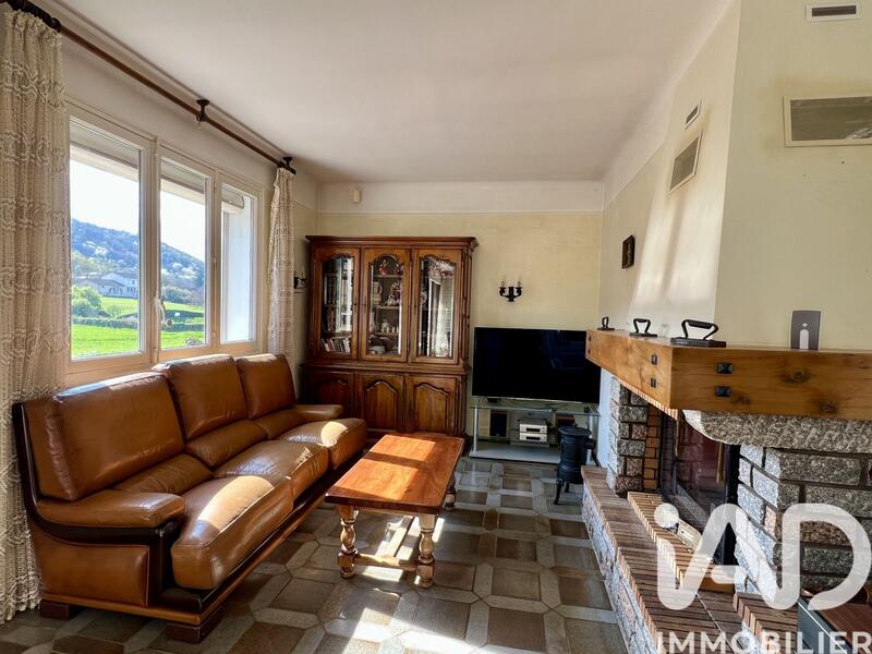 Maison - 91 m² - 4 pièces