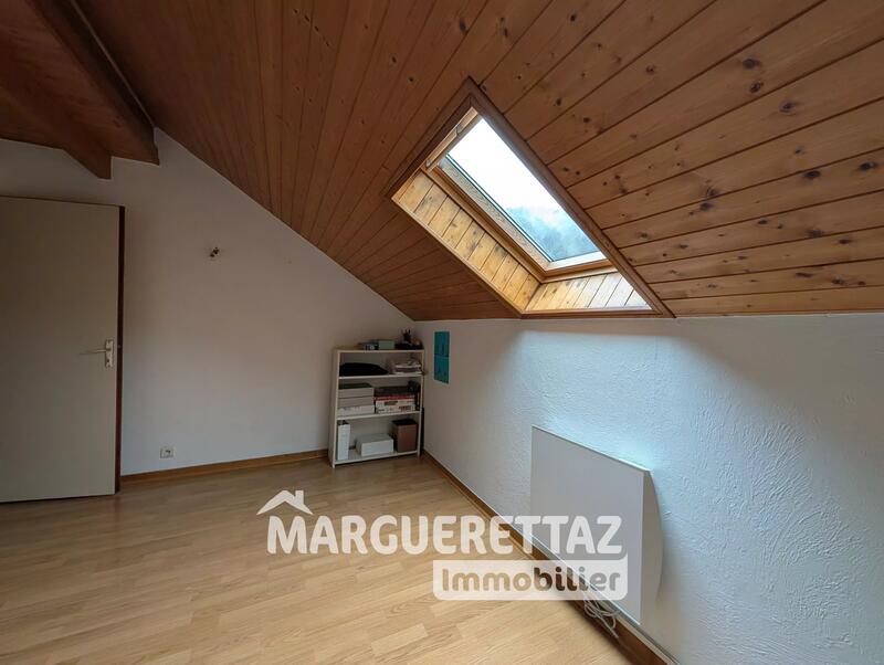 Appartement - 81 m² - 4 pièces