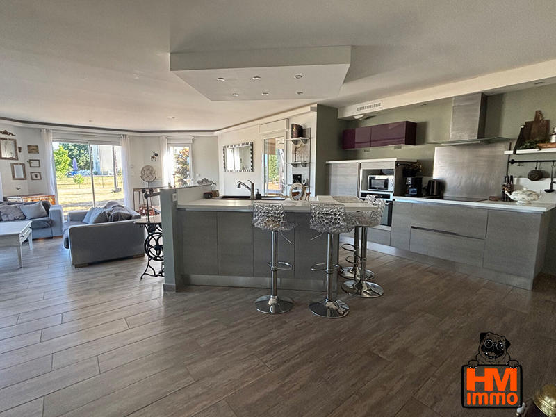 Maison - 150 m² - 6 pièces