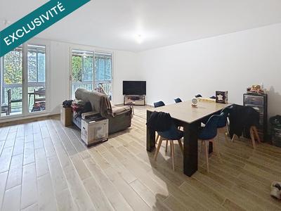 Appartement - 80 m² - 4 pièces