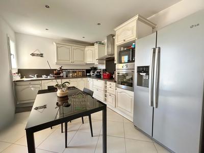 Immeuble - 593 m² - 5 pièces