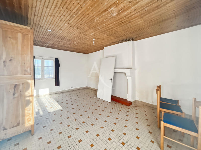 Maison - 92 m² - 4 pièces