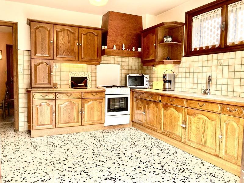 Maison - 141 m² - 7 pièces