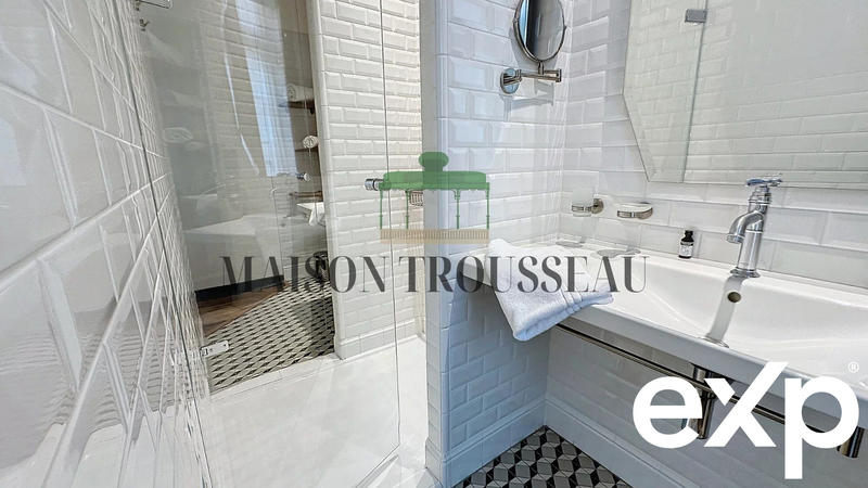 Fonds de commerce - 365 m²