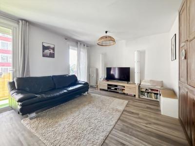 Appartement - 82 m² - 3 pièces