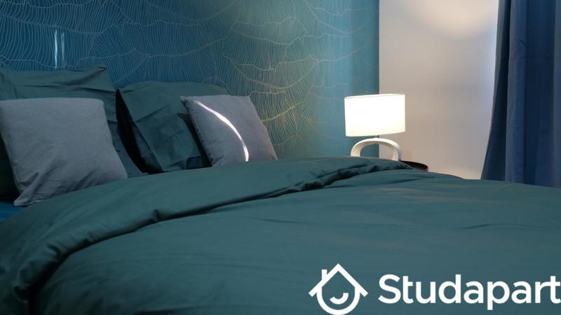 Chambre - 11 m² - 1 pièce