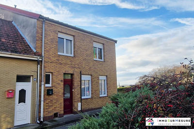 Maison - 130 m² - 9 pièces