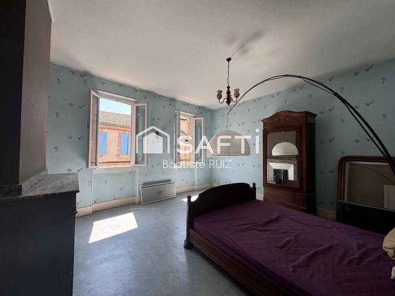 Maison - 458 m² - 18 pièces