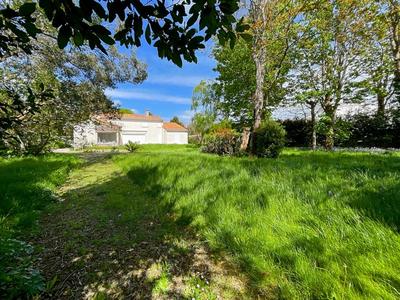 Maison - 276 m² - 8 pièces