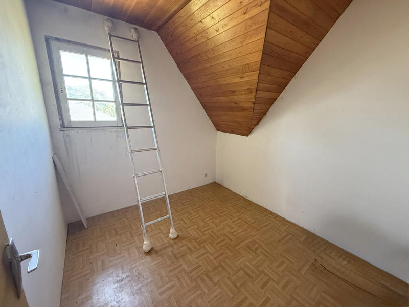 Maison - 264 m² - 15 pièces