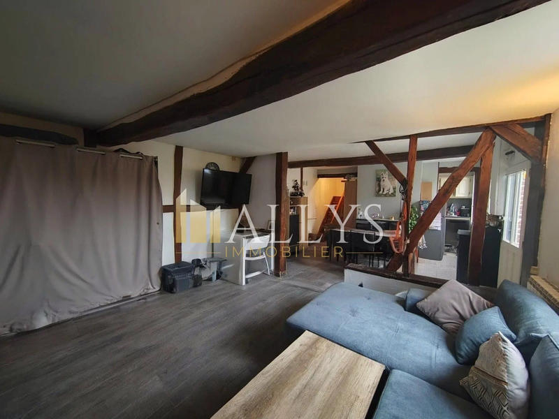 Maison - 90 m² - 4 pièces