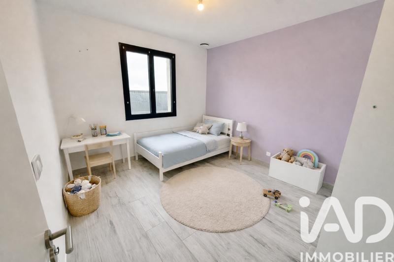 Maison - 91 m² - 5 pièces