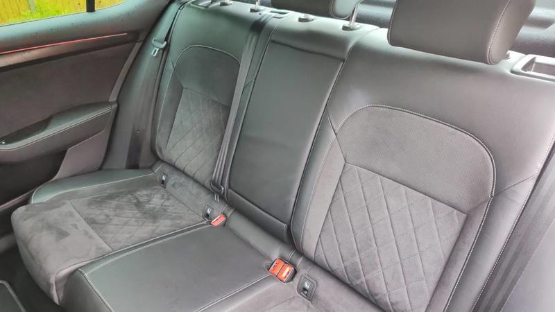 Skoda Superb 2.0 Tdi 190 Dsg7 Sportline - Automatique Entretien constructeur