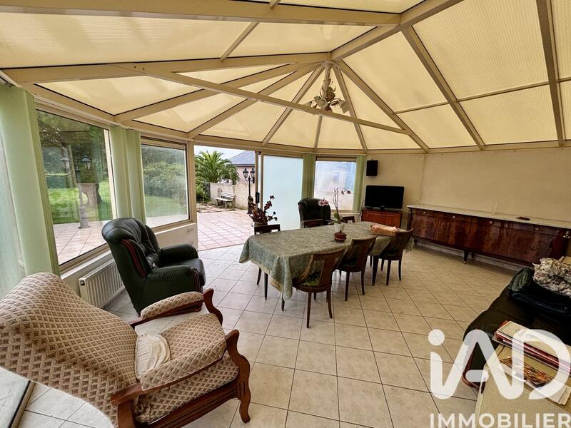 Maison - 174 m² - 8 pièces