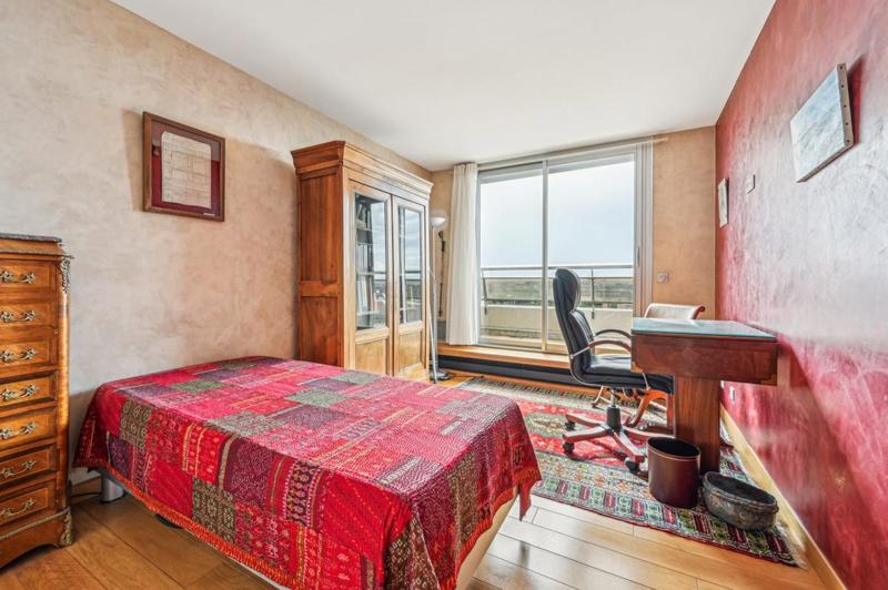 Appartement - 110 m² - 5 pièces